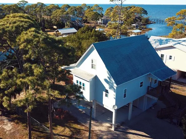 308 Gibson St, Eastpoint, FL 32328