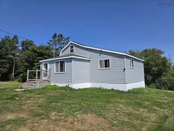 3rd image of Fraser Rd #237
