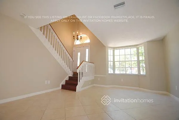 11784 NW 1st St — Photo 2