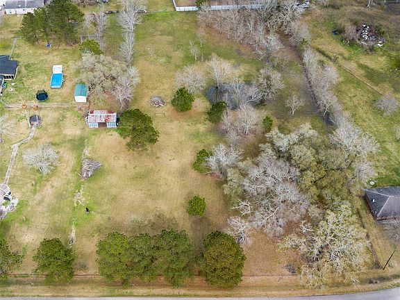 4th image of 14101 Patricia Ln
