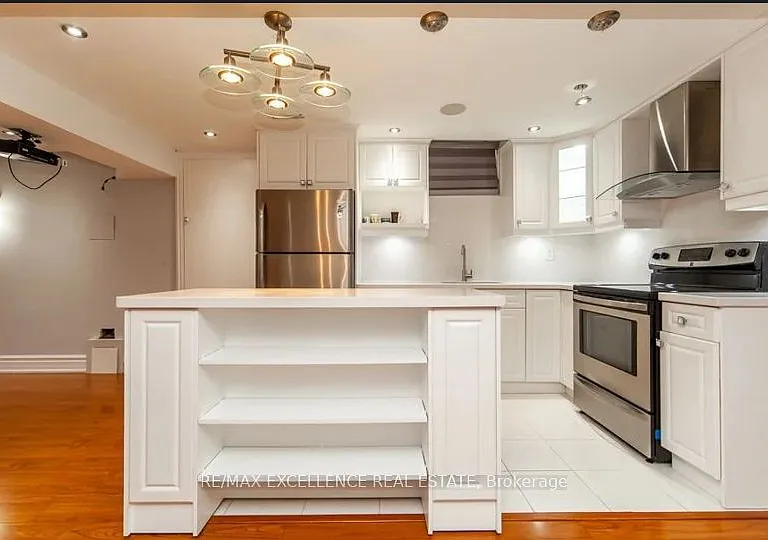 3262 Crimson King Cir — Photo 1