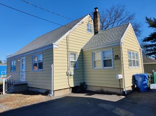 1424 Saint Georges Ave, Avenel, NJ 07001