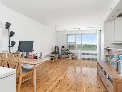 900 W 190th St APT 11J, Manhattan, NY, 10040