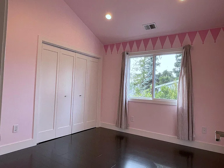 1350 Harker Ave — Photo 10