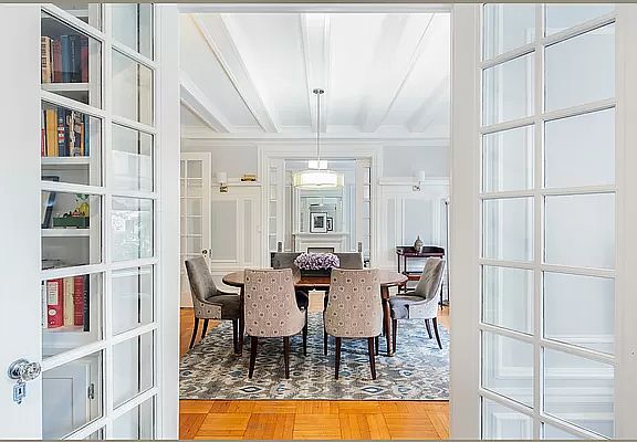 4th image of 801 W End Ave APT 3A