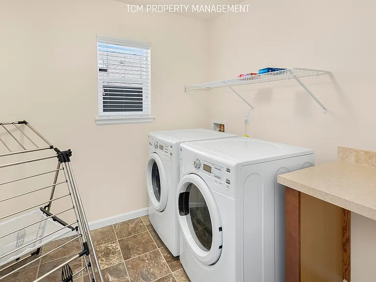 717 170th Pl SW — Photo 28