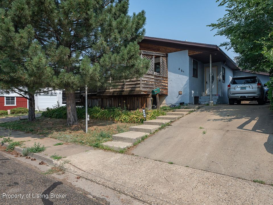 1st image of 420 7th St W