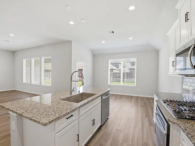 31122 Gullwing Manor Dr — Photo 14
