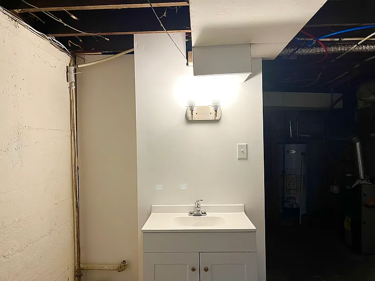 229 Medford St — Photo 30