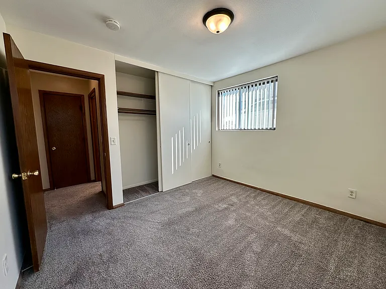 Penn Apartments — Photo 32