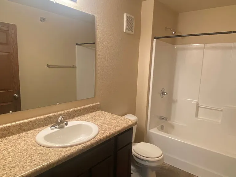 4226 Kateland St — Photo 27