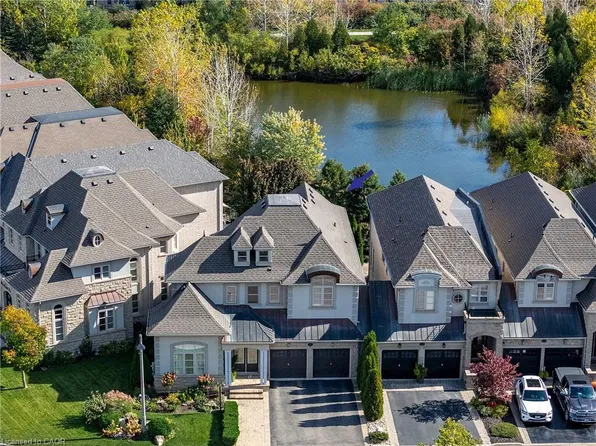 3168 Watercliffe Ct, Oakville, ON L6M 0K7