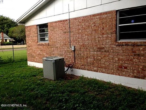 2nd image of 4011 DAVIS Street N