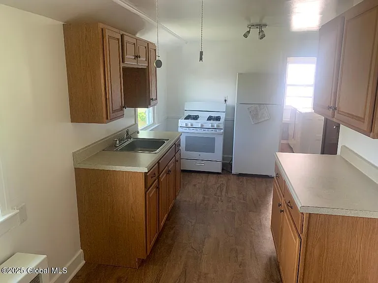 104 Thornton St #2 — Photo 6