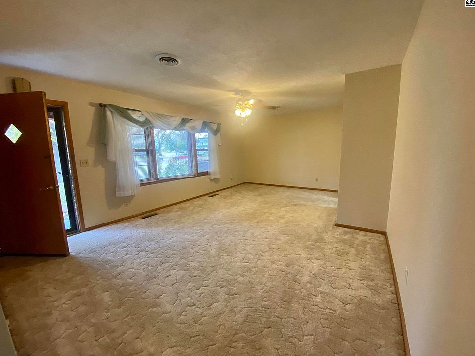 507 N Wilhelm Ave, Ellinwood, KS 67526 MLS 47413 Zillow