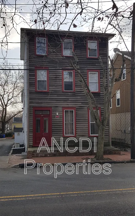 122 Garden St #A