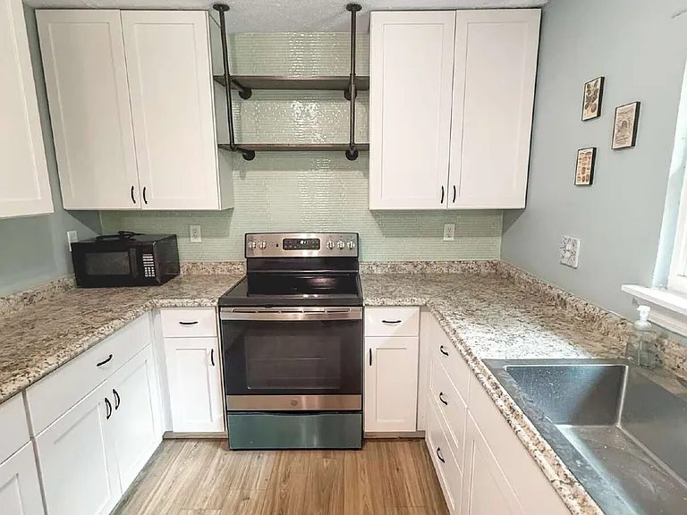 6606 Hampton Rd — Photo 9