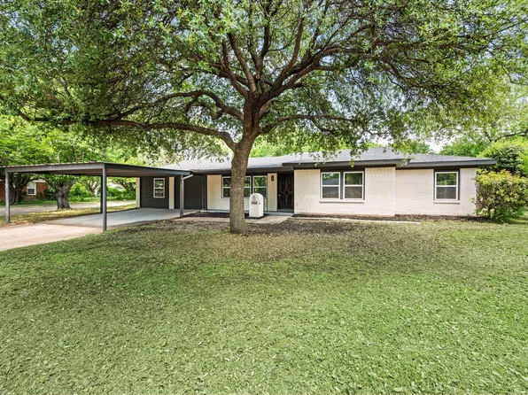5001 Roxie St, Fort Worth, TX 76117