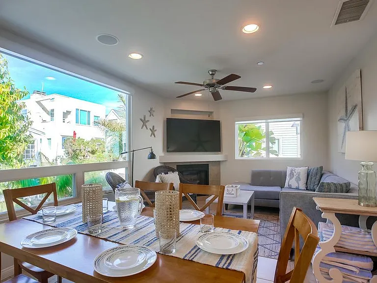 819 Ostend Ct — Photo 10