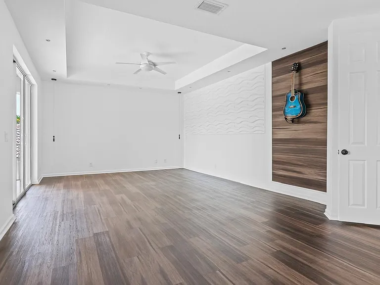 1831 Waldorf Dr — Photo 39
