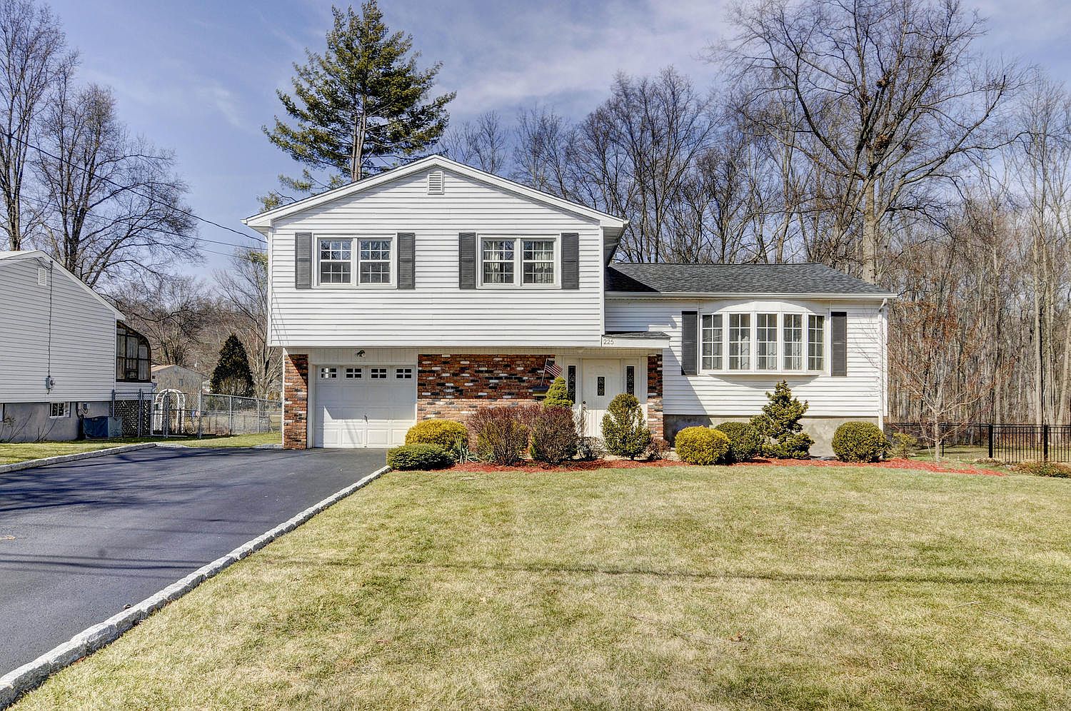 225 Runnymede Pkwy, New Providence, NJ 07974 Zillow