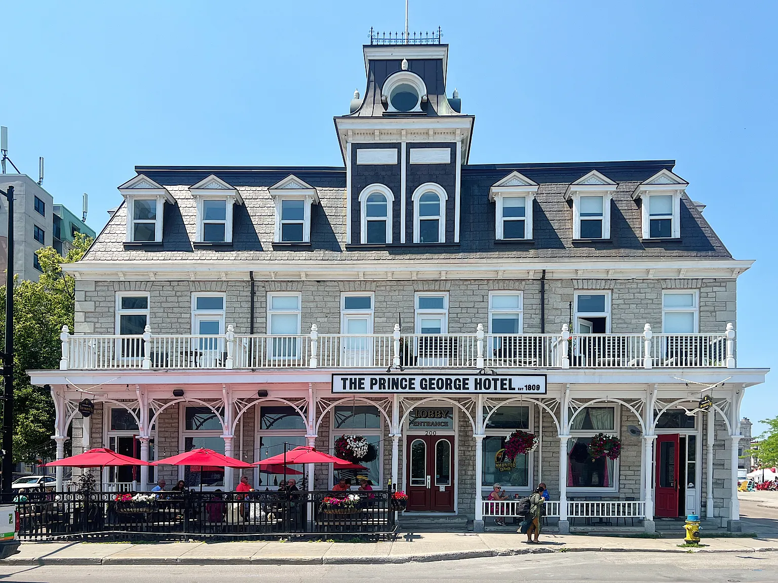 The Prince George Hotel — Photo 4