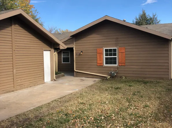 512 S Paula Ave, Wichita, KS 67209