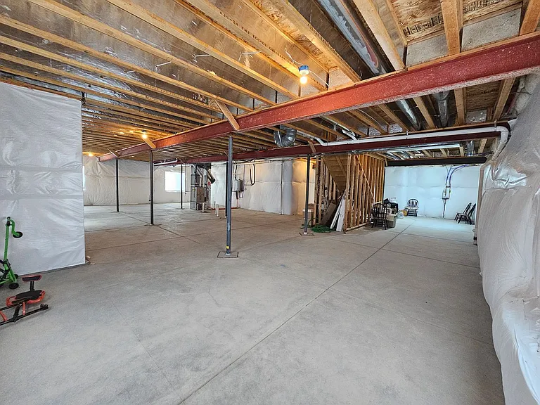 255 Rogers Ct — Photo 28