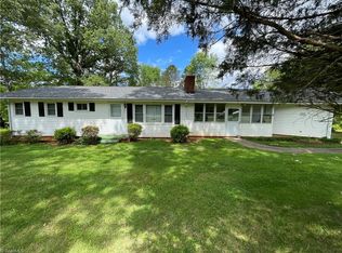 2445 Cornatzer Rd, Advance, NC 27006