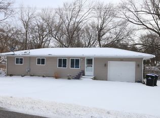 5302 Pistakee Dr, McHenry, IL 60051