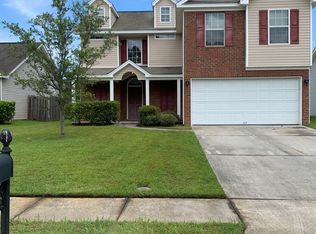 185 Cherry Laural Ln, Savannah, GA 31419