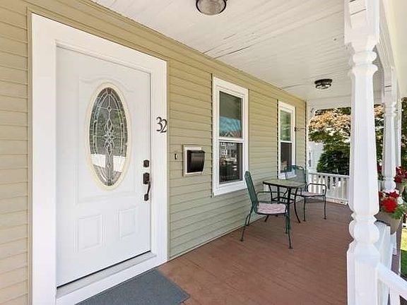 2nd image of 32 Sanford St