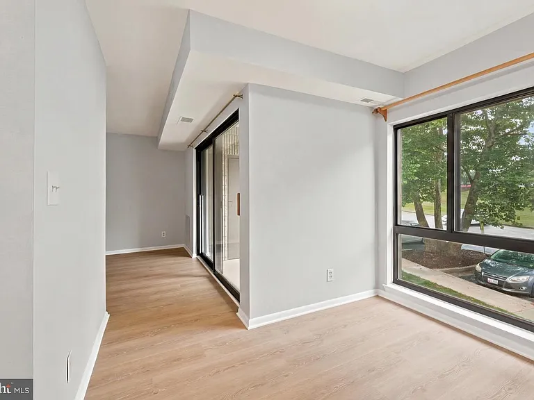 6003 Majors Ln #8-O20 — Photo 7