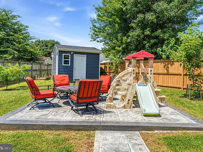 13922 Rutgers Ct — Photo 58