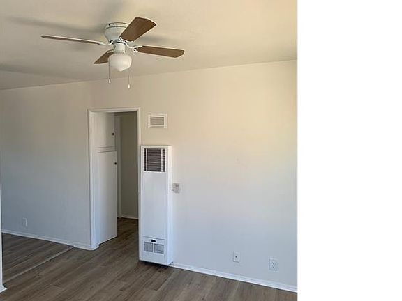 3rd image of 4204 Wall St