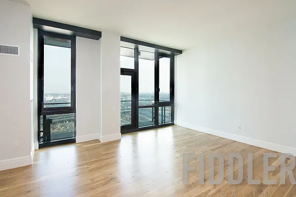 Rented by Fiddler Realty | media 150