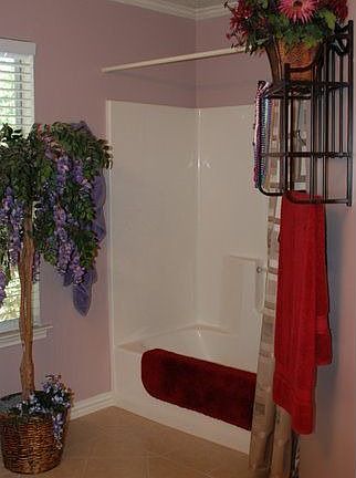 Large master bath