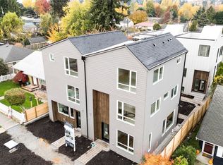 9223 A 25th Ave SW, Seattle, WA 98106