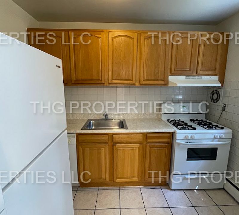 1st image of 22 Green St #55-41A
