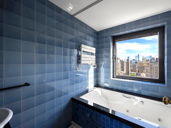 263 West End Avenue image 10 of 17