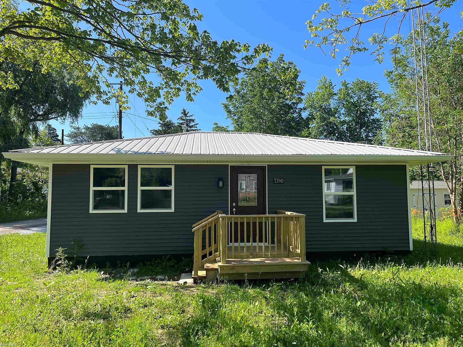 7390 Elmwood Rd, Lexington, MI 48450 MLS 50114527 Zillow