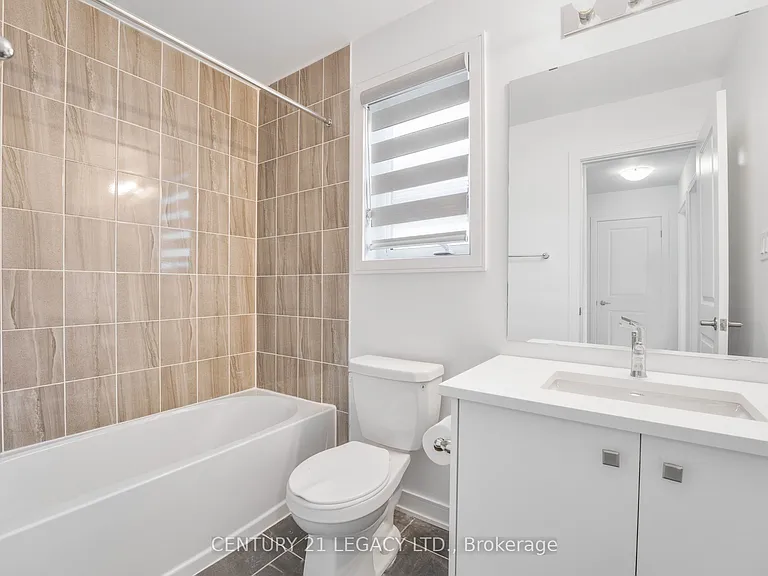131 Blue Forest Cres — Photo 19