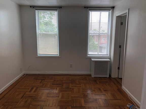 4th image of 2994 Lawton Ave