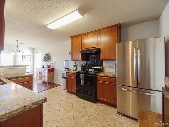 5th image of 8817 Cowboy Rose Ln