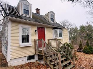 47 Leighton Rd, Falmouth, ME 04105