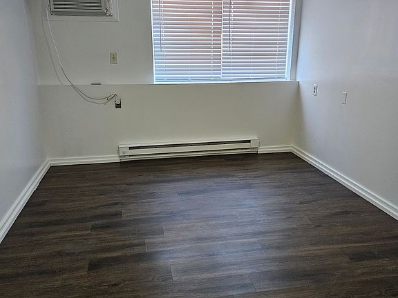 5th image of 506 S Graham Ave #414
