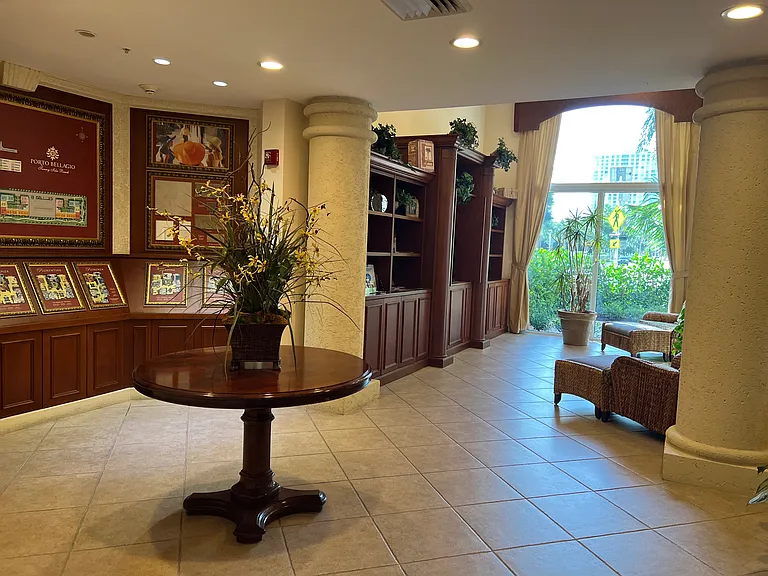 17100 N Bay Rd #1813 — Photo 11