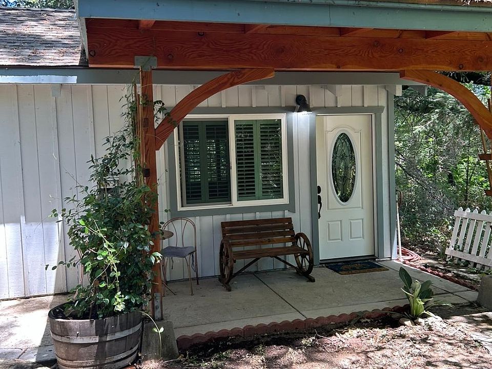 Studio Front Picture