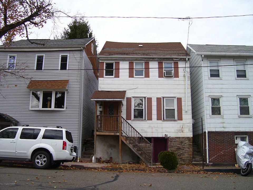 1st image of 441 Buffalo St