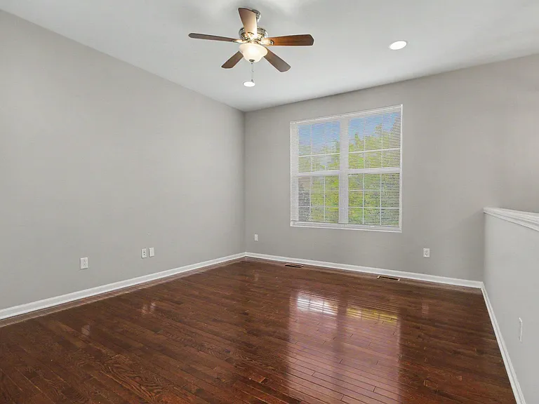 27971 Middleton Dr — Photo 4